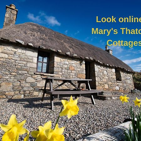 Tigh Lachie, Mary'S Thatched Cottages, Elgol, Isle Of Skye Exteriör bild