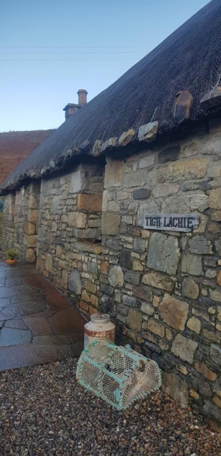 Tigh Lachie, Mary'S Thatched Cottages, Elgol, Isle Of Skye Exteriör bild
